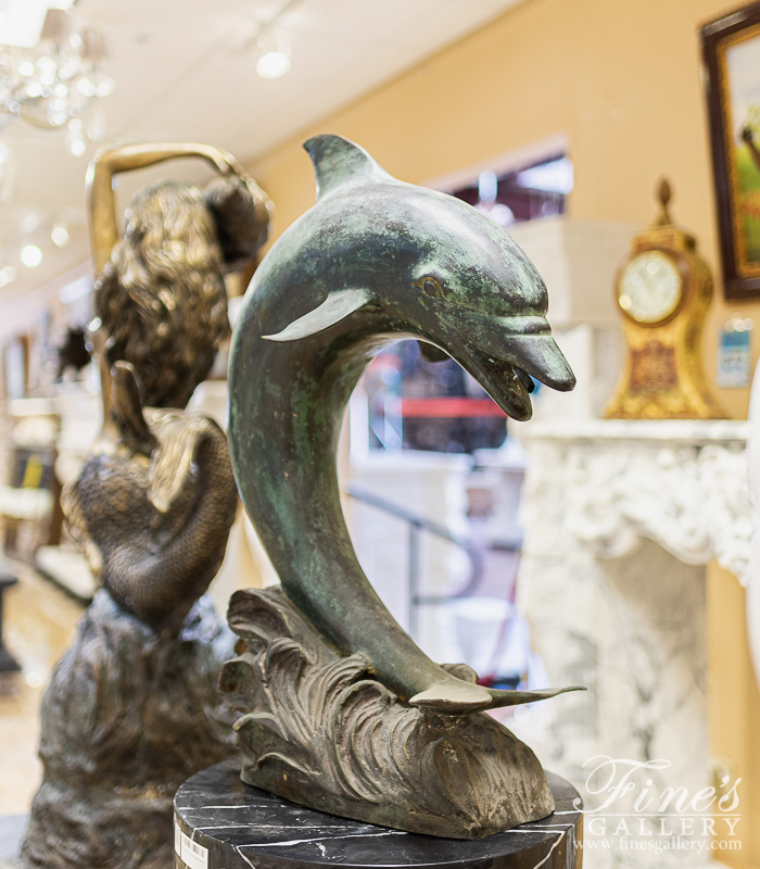 Bronze Fountains  - Happy Dolphin In Bronze Fountain - BF-539